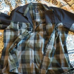 Wrangler ATG shirt